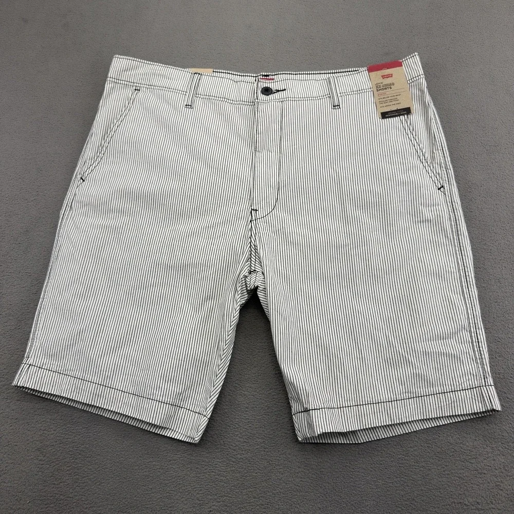 Levis XX Standard Fit Chino Shorts Mens 36 Camus Stripe Ivory Mineral Black